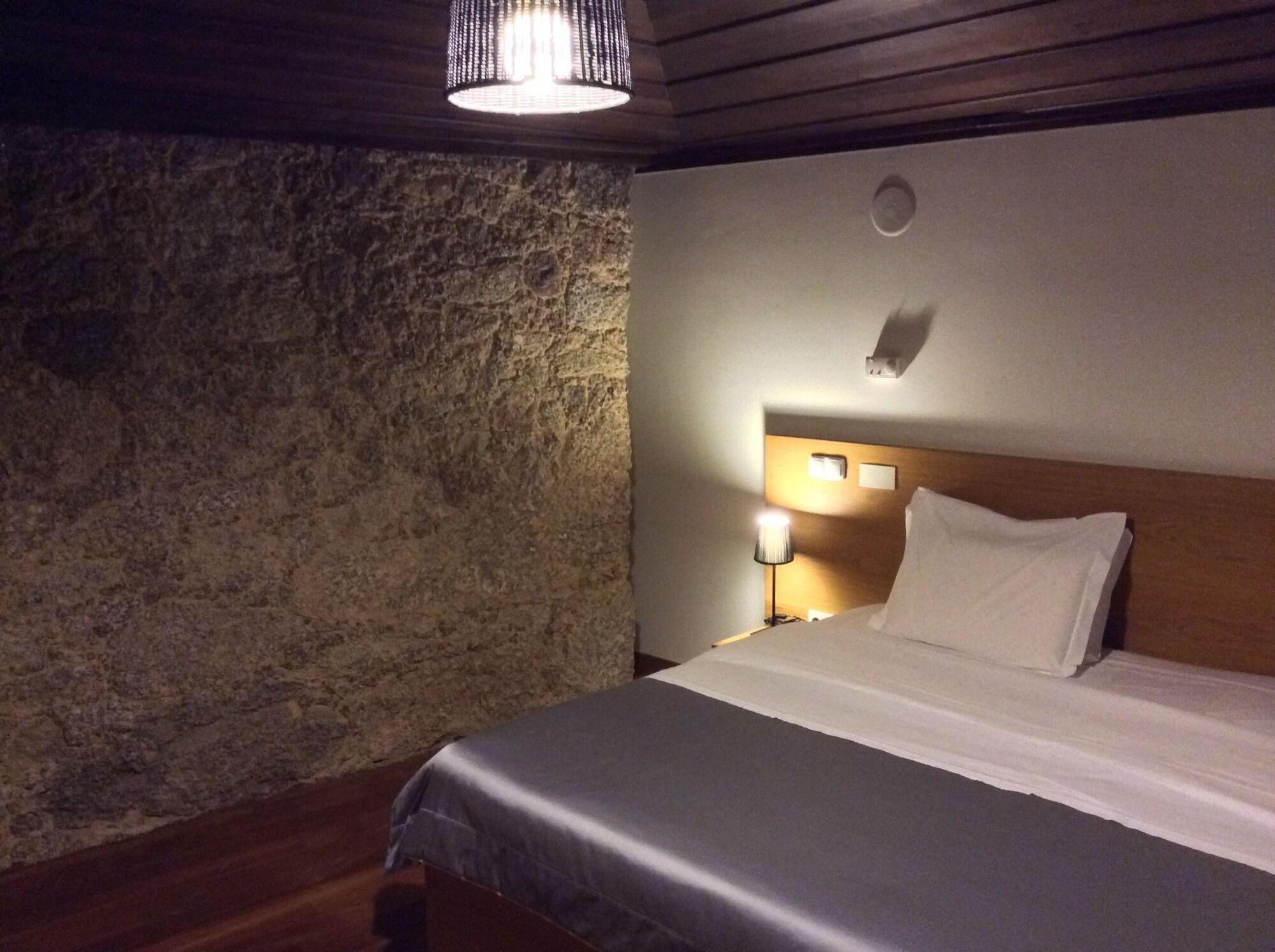 Hotel Rural Alves - Braga - Casa Alves De Torneiros Penso Экстерьер фото